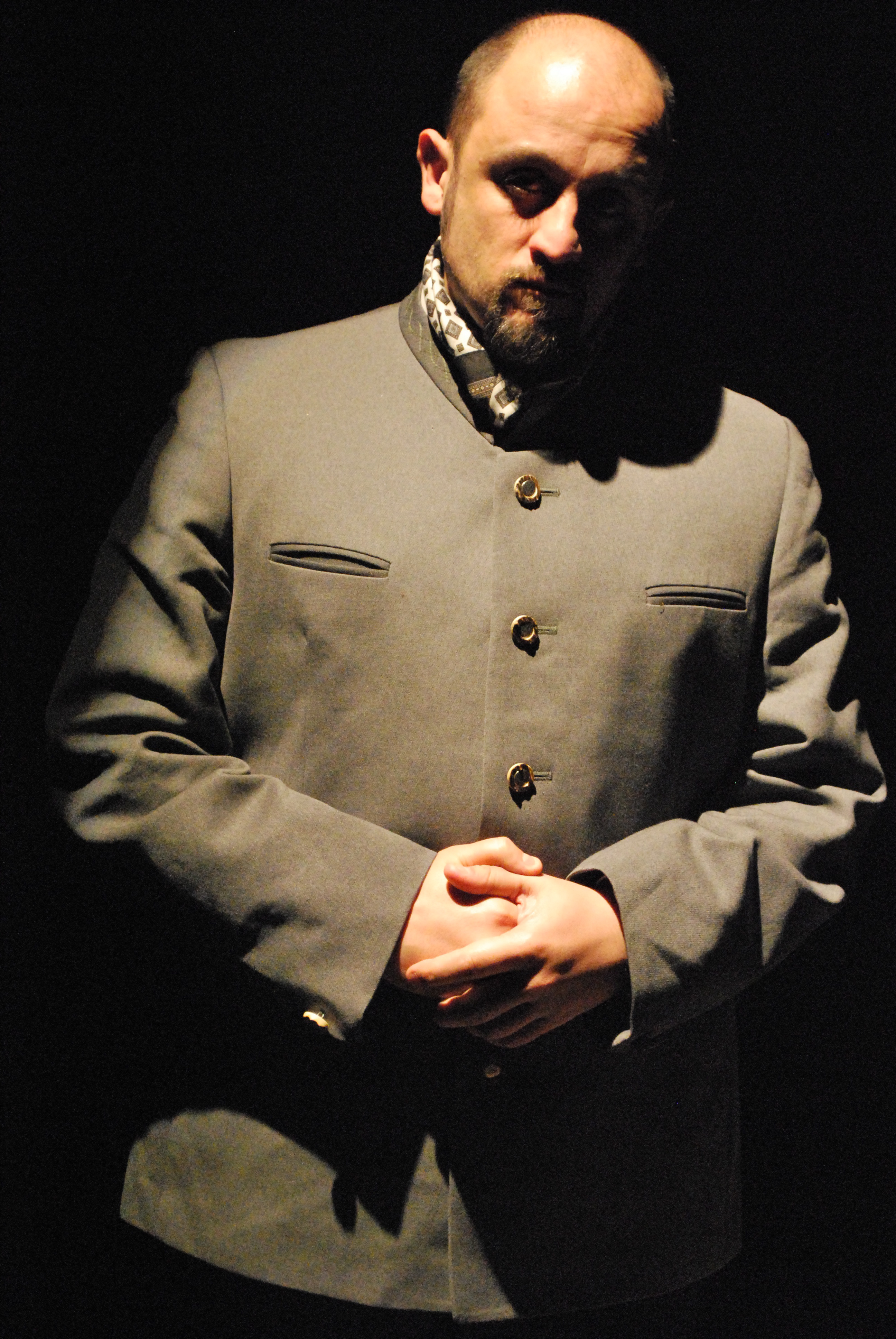 Julian Farrar